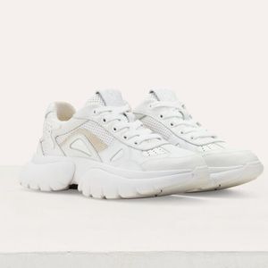 New 🌟Maje iconic W20 white sneakers